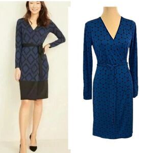 Ann Taylor Wrap Dress Size 6 Blue Geometric Jersey Knit
